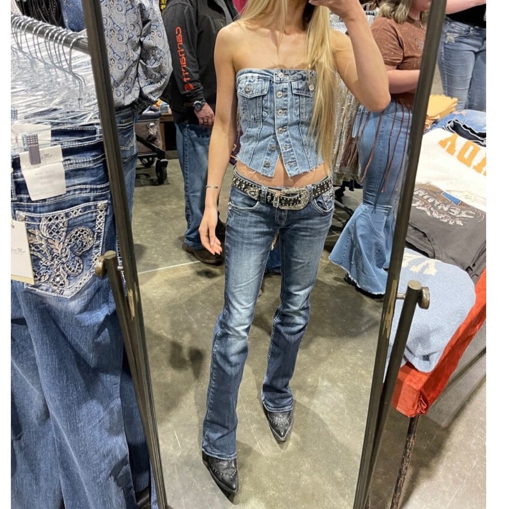 Y2K low rise sparkle butt miss me jeans boot cut e girl Pinterest aesthetic